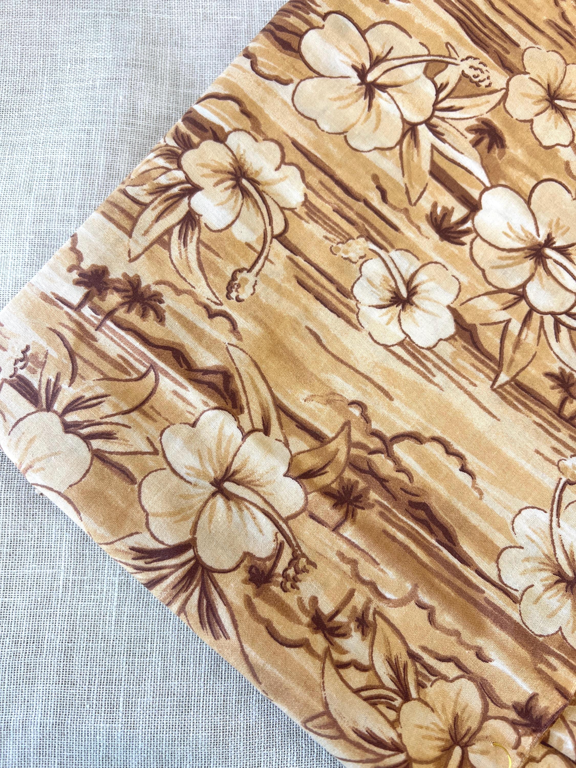 Hawaiian Scenic Print Fabric, 2 3/4 Yards - 2001 Vintage Classic