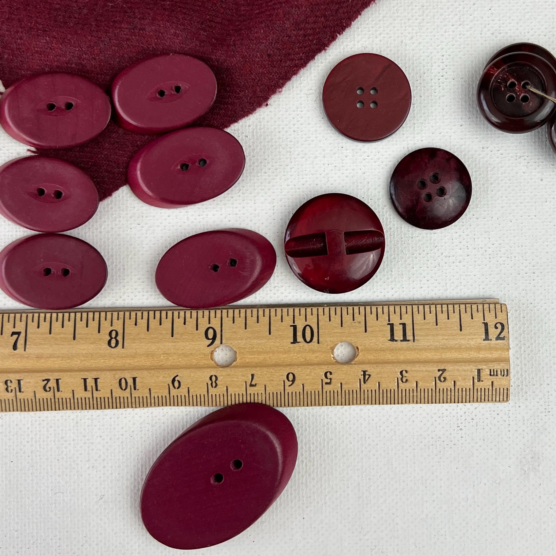 Lot De 5 Boutons Bordeaux En Cuir - 2 Trous, Forme Ronde - Vintage