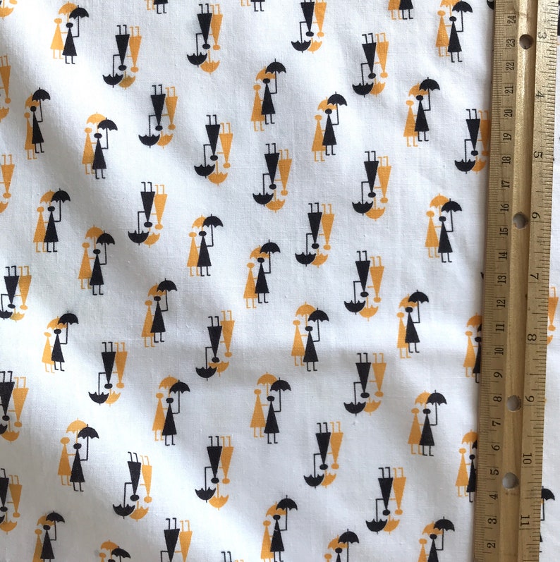 1950s Fabric ~ Cute Vintage Novelty Fabric Black Yellow Rain Umbrellas People Novelty Print 34 wide #1504