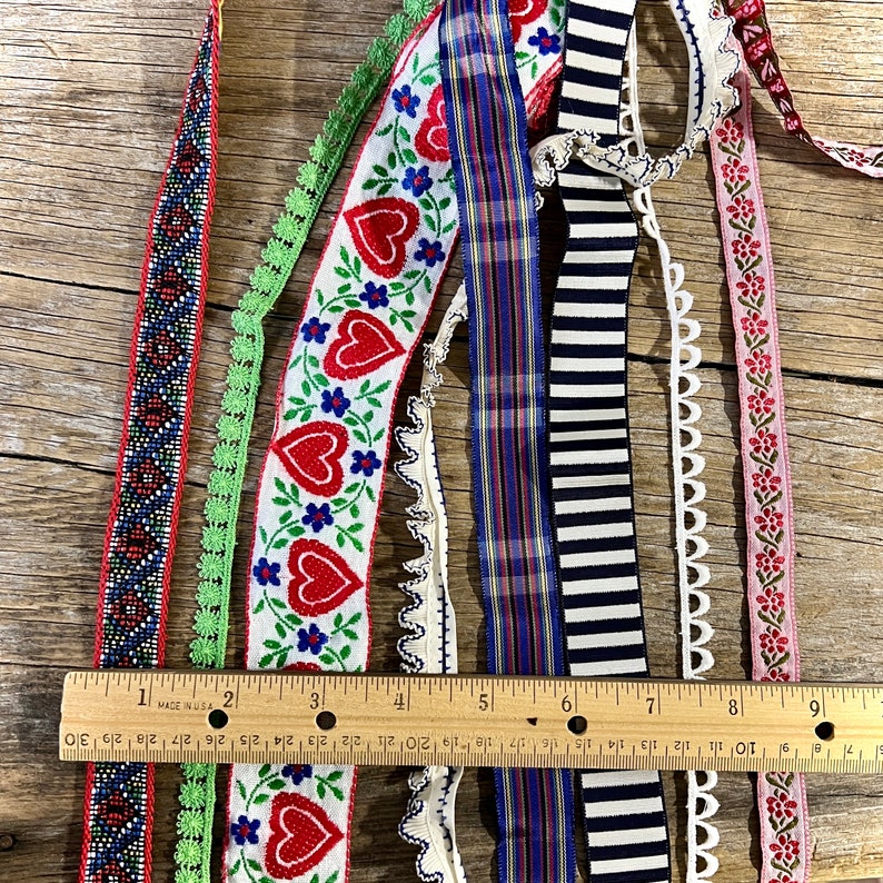 Red Ribbon Sampler Pack Vintage Ribbon Trim Sampler Cards, Woven Floral, Plaid, Hearts Ribbon ...