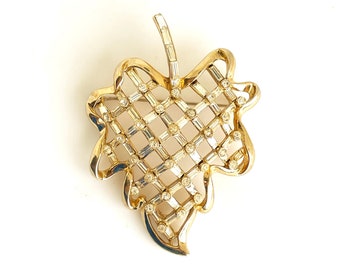 Corocraft Basket Weave Leaf Brooch