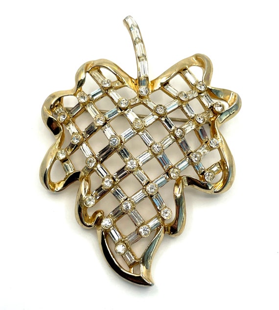 Corocraft Basket Weave Leaf Brooch - image 5