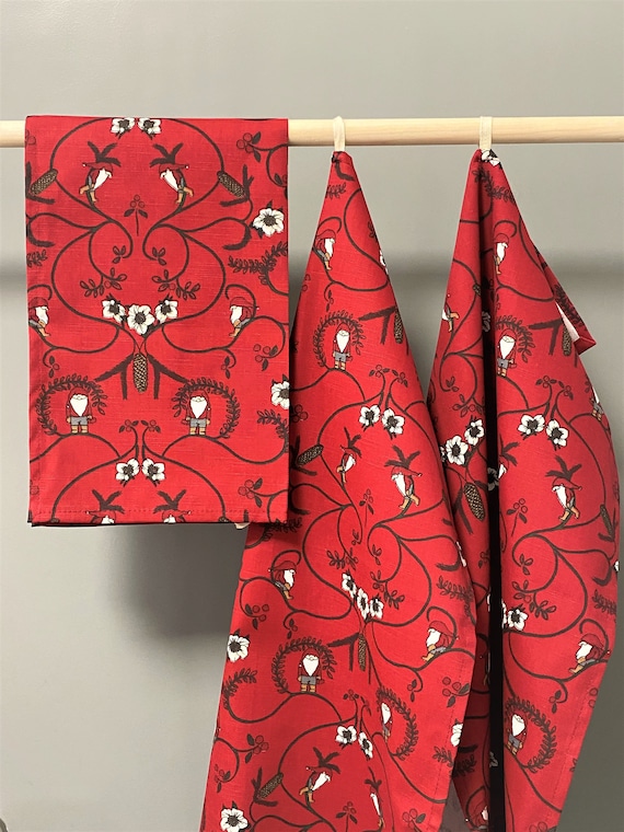 Kitchen Towel Tea Towel Dish Towel Gnome Christmas print Scandinavian cotton Red 47cm x 75cm//18''x 30''