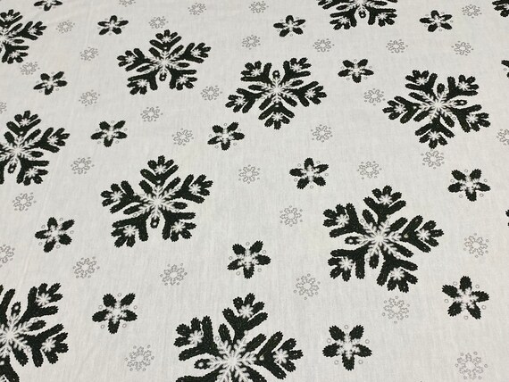 Christmas Tablecloth Snowflakes White Green Silver Cotton tablecloth Table linen Table top Round Oval Rectangle tablecloth