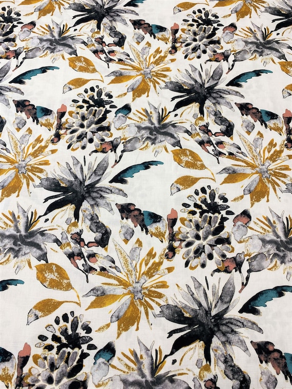 Floral Tablecloth Table Top Table Linens Floral Watercolour Scandinavian Cotton fabric 160 cm x 125 cm// 63'' x 49''