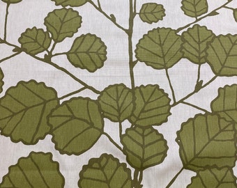 Tejido de algodón escandinavo Hoja verde off-white/verde