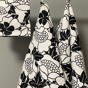 Floral Kitchen Towel Tea Towel Dish Towel Black and White Scandinavian cotton image 4