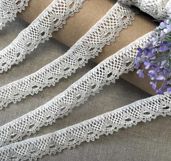 Linen Lace Trim in white and natural flax colour, 25mm/0.98 inch wide