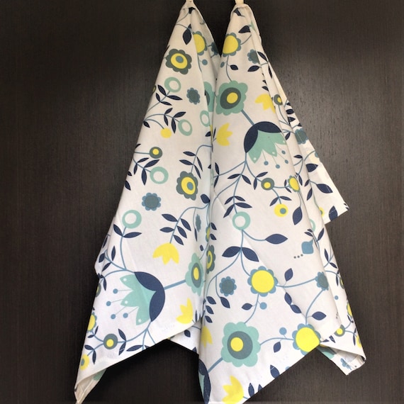Kitchen Towel Tea Towel Dish Towel - Floral  -Scandinavian  Cotton fabric - 1 pc