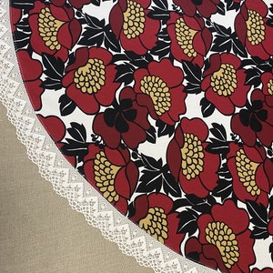 Round Floral Tablecloth with Lace Border 59 Inch/ 150 cm, Scandinavian Cotton Fabric, Round Table Cloth