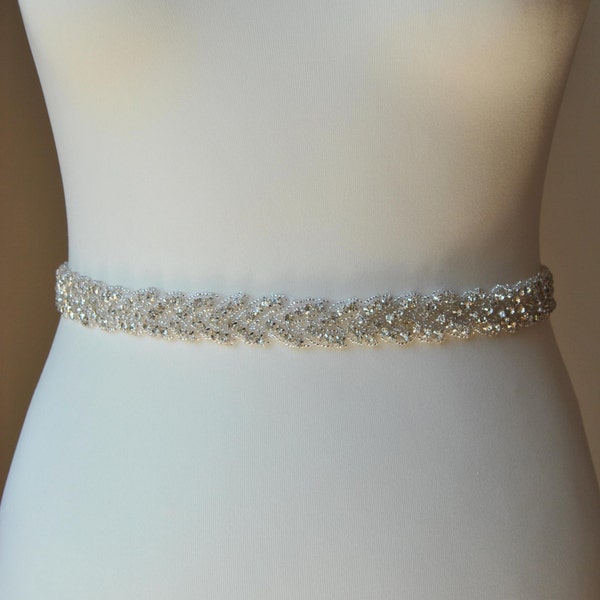 Superbe ceinture de mariée en cristal, ceinture de mariée en cristal, ceinture en strass, ceinture de mariée en cristal pour demoiselle d'honneur, cadeau de demoiselle d'honneur - LUNA