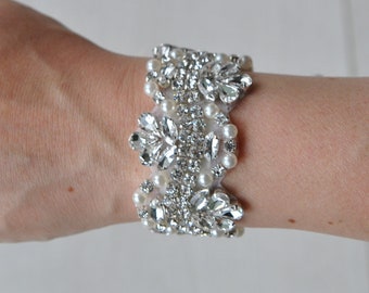 Crystal Bracelet Rhinestone pearls beaded cuff bracelet- bridal, bridesmaid cuff bracelet,bridal bracelet, beaded crystal cuff