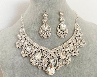 Bridal Jewelry Set DIYA Wedding Jewelry Sets for Brides Chandelier Bridal Necklace Earrings Set Drop Crystal Jewelry Vintage Bridesmaids