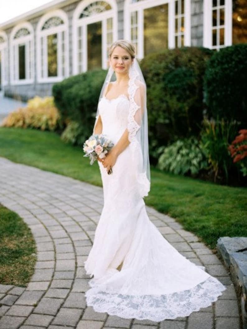 Lace Bridal Veil Lace veil Lace Wedding Veil Lace Elbow Fingertip Waltz Chapel Cathedral length veil bridal veil ivory white