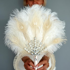 Crystal Bridal Fan Bouquet Ostrich alternative Feather Fan, Bouquet Ivory Gatsby 1902s wedding hand fan, Roaring Silver bouquet brooch fan