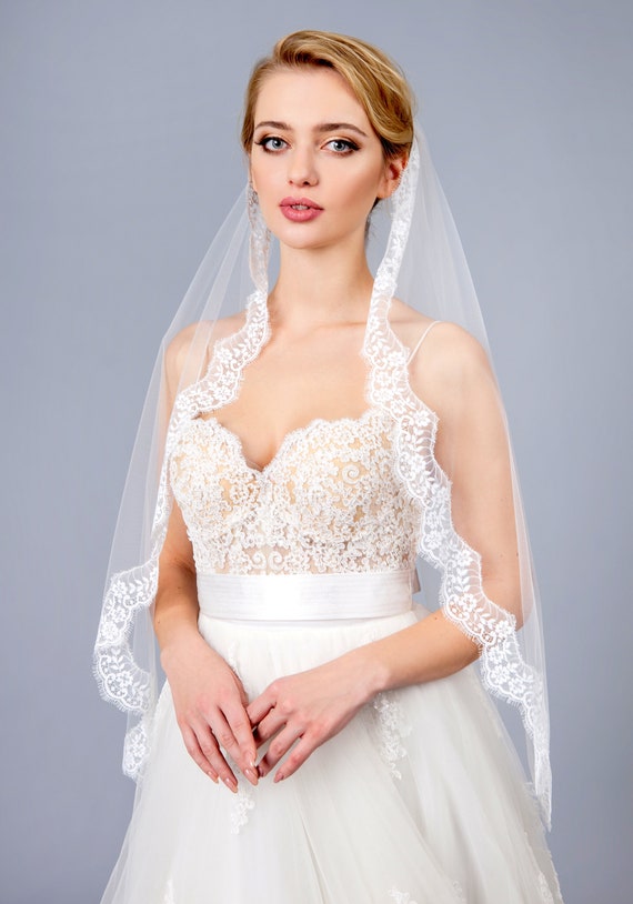 lace veil
