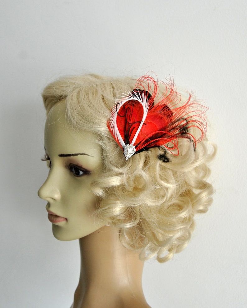 Ivory Peacock Feather Hair Clip HEART in Black Red Feather Fascinator Rhinestone Headpiece christmas Hair piece