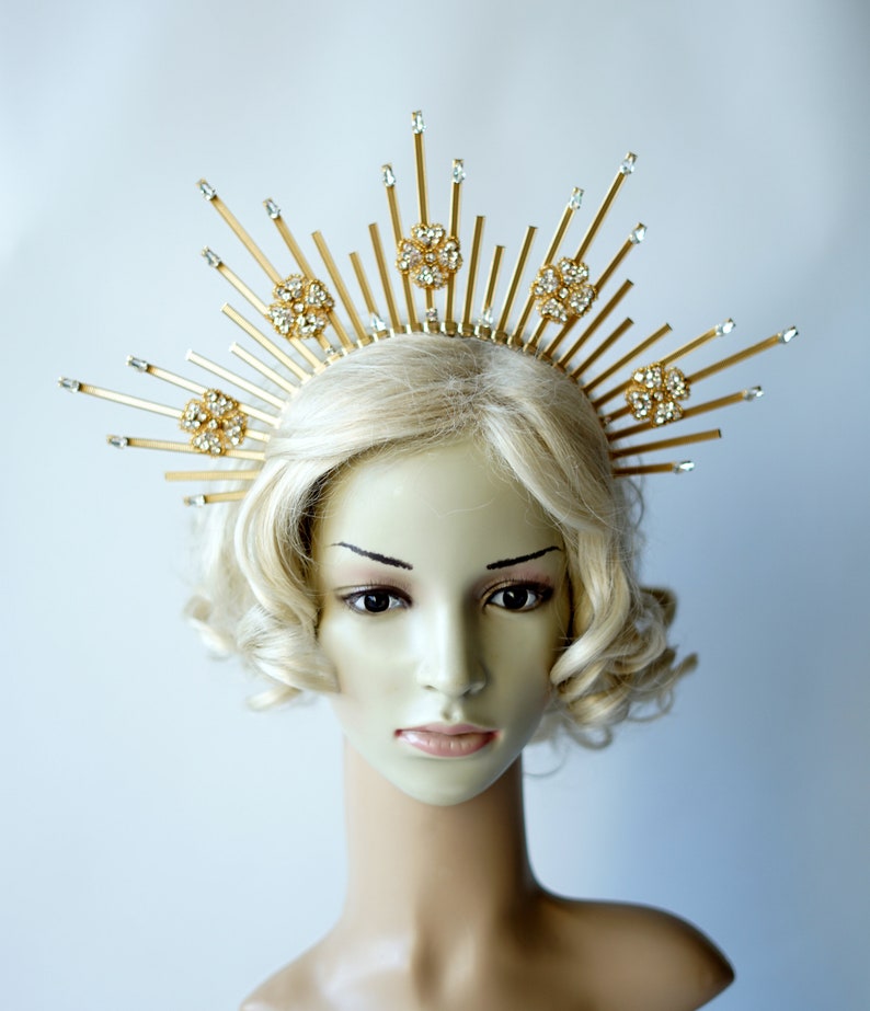 Gold Crystal Halo Crown Fashion Headband Goddess headdress Halo Crown Star Crystal Rhinestone Gold Halo Spiked Headpiece Sunburst Crown