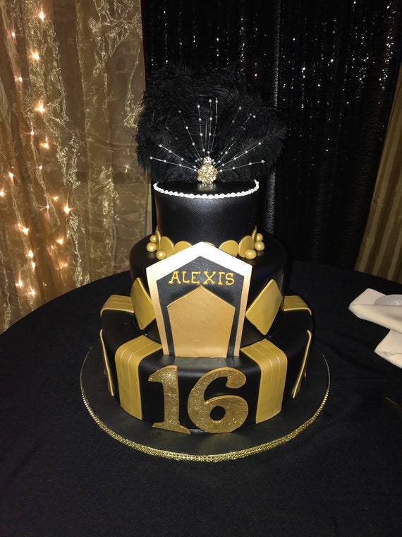 Plume Noir Or Topper Great Gatsby Des Annees 19 Wedding Cake Topper Gateau Personnalise De Gateau Plume Noir Or Topper Great Gatsby Des Annees 19 Wedding Cake Topper Gateau Personnalise De Gateau