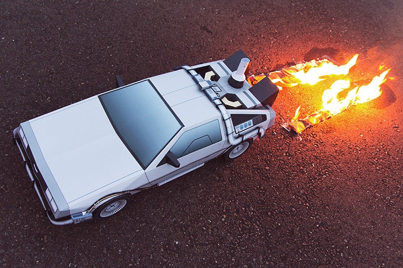 Tillbaka till framtiden DeLorean tidsmaskin | Gör-det-själv 3D-papperspysselbilmallar, papperspysselmodell för vuxna och barn, direkt nedladdning i PDF-format bild 4