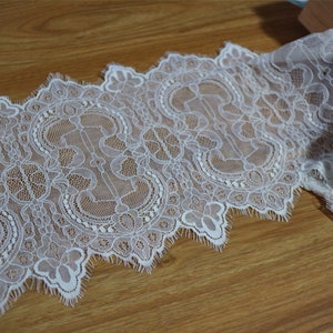 Dark ivory  Eyelash Lace trim in 1.5m ,dress wedding lace ribbon,DIY lace,Champagne lace trim with gold thread
