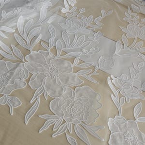 Big flower lace fabric by yard ,Baroque lace fabric , off white lace fabric-Embroidery lace fabric