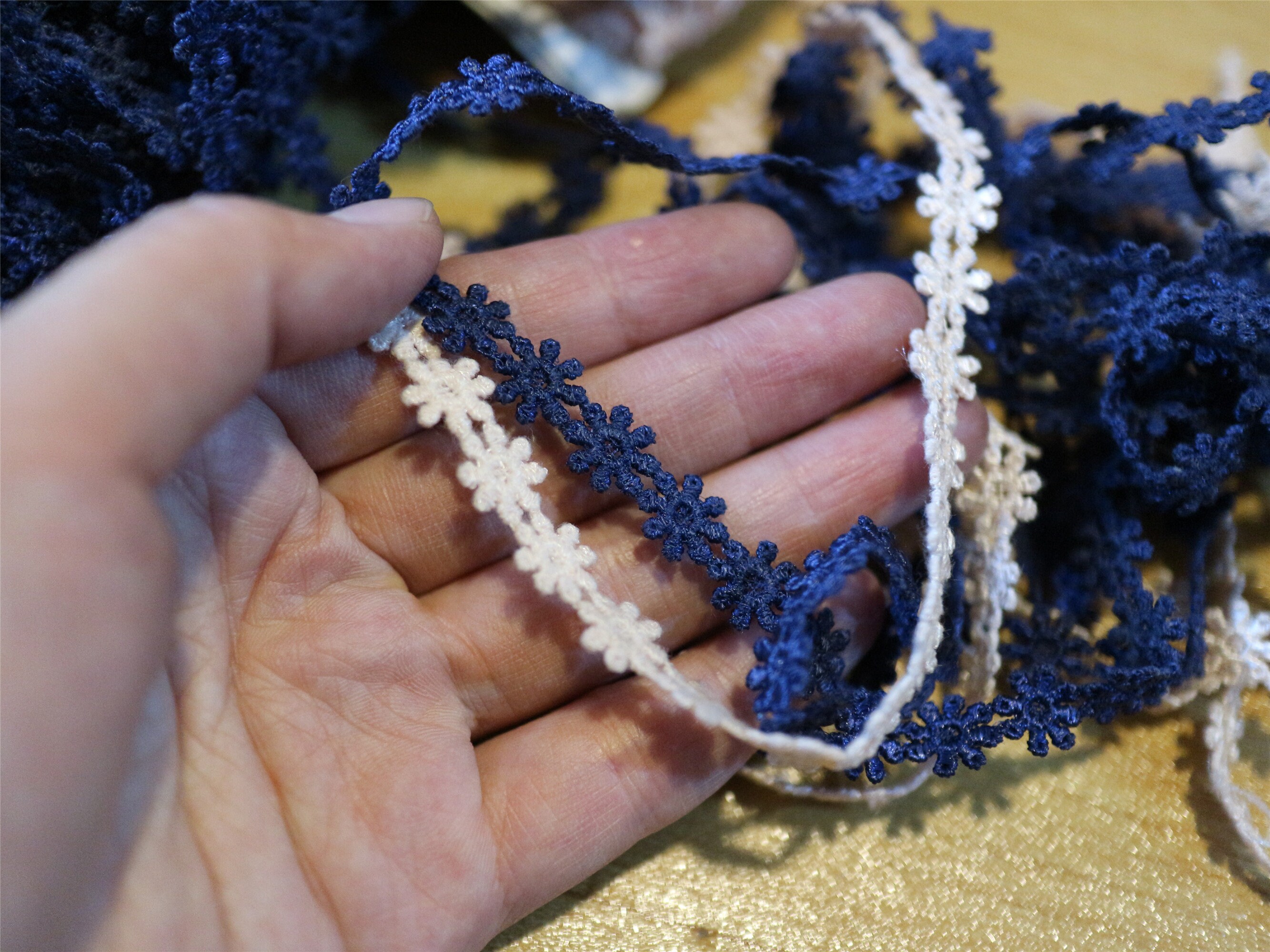 Pink Schiffli Lace,machine-made Lace,blue Chemical Lace,white