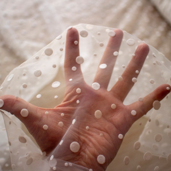 velo de punto blanco, tela de encaje de malla, RED de puntos suizos de tul punteado en MARFIL de 47 "de ancho para bodas, novias, velos, encogimientos de hombros, chales.