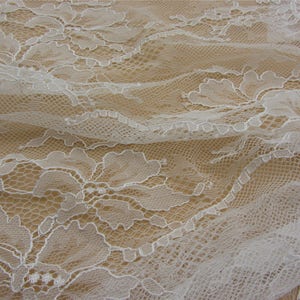 Good quality Chantilly Eyelash Lace Fabric in white  for Wedding Gowns,59“ white eyelash lace fabric, black eyelash lace fabric-T006
