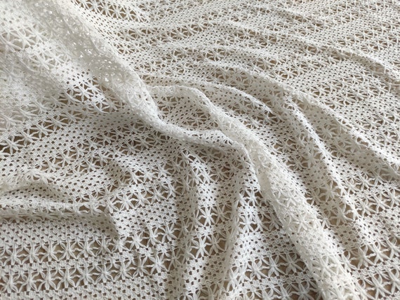 Bargin Deals On Beautful Wholesale offerwhite cotton lace fabric 