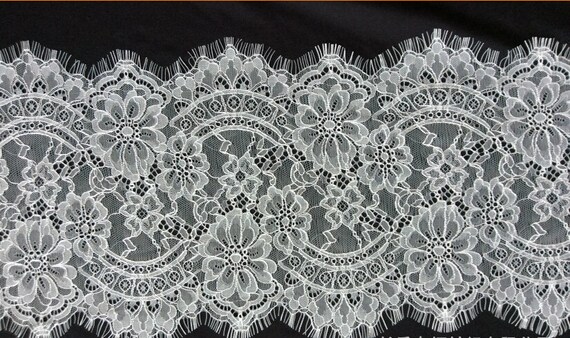 Black or white eyelash lace