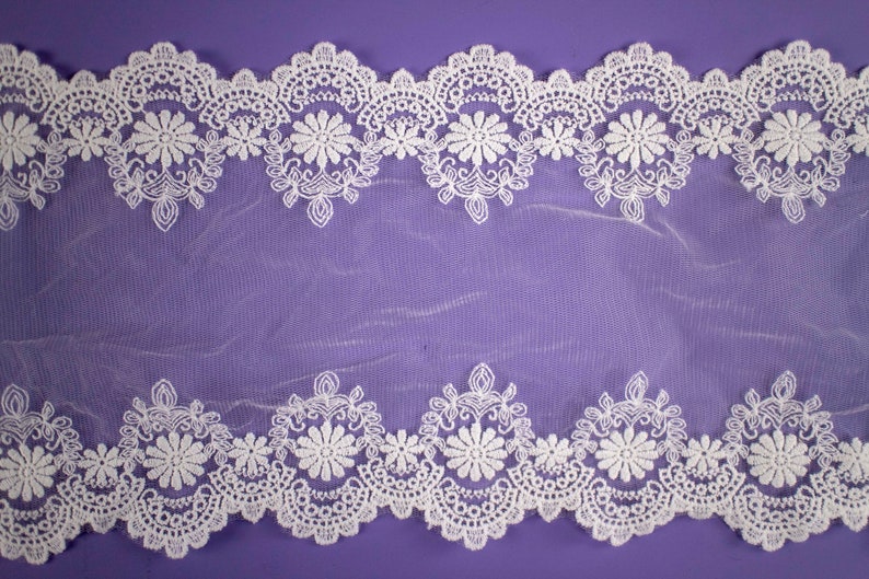 off white Lace Trim, White, trim For Scrapbook, Home Decor, Apparel, Accessories, Victorian & Romantic Crafts,wave lace ribbon-LLET013S image 1