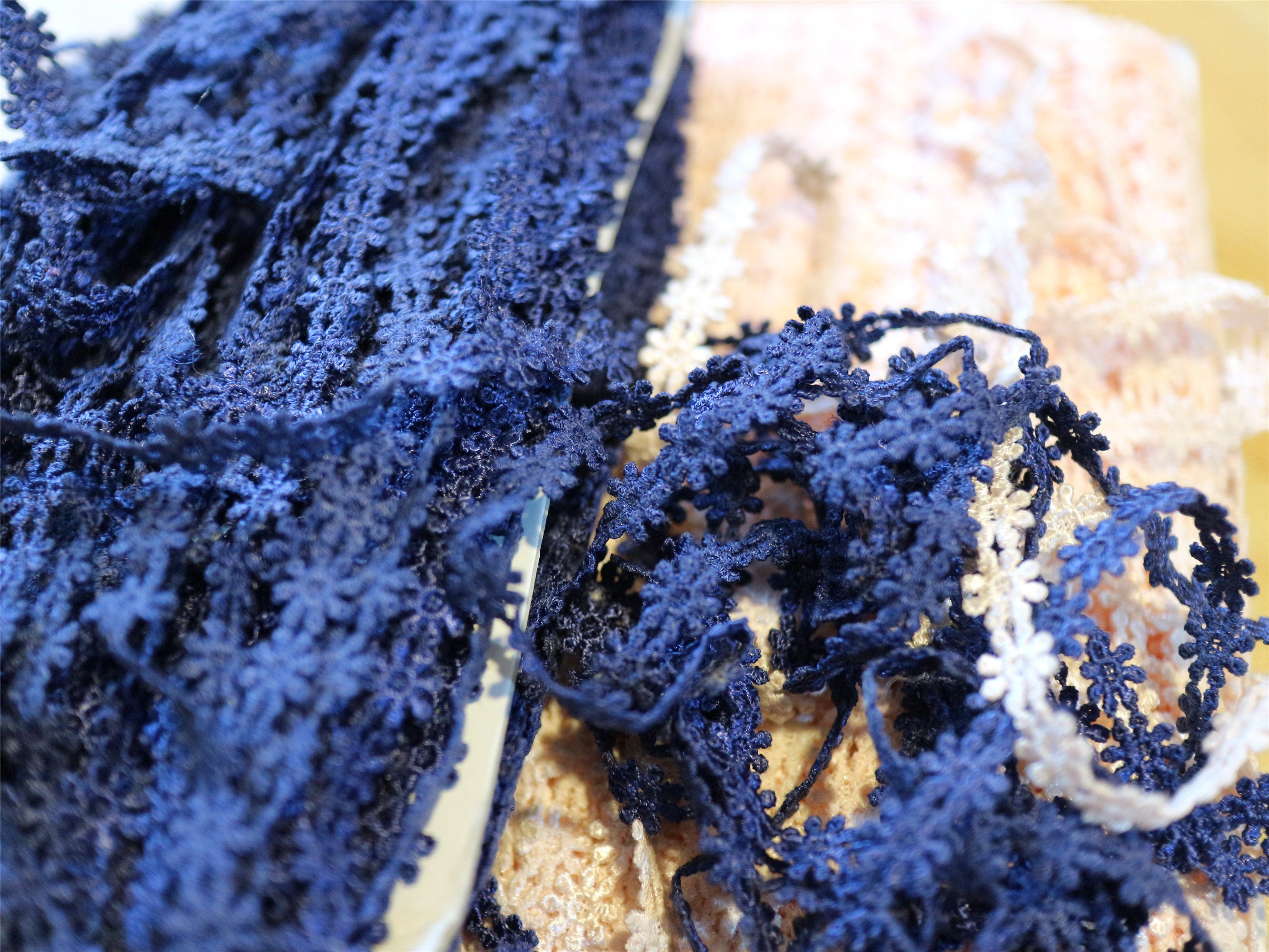 Pink Schiffli Lace,machine-made Lace,blue Chemical Lace