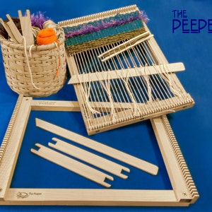 Lost Pond Looms "The Peeper" Small Table Top Loom