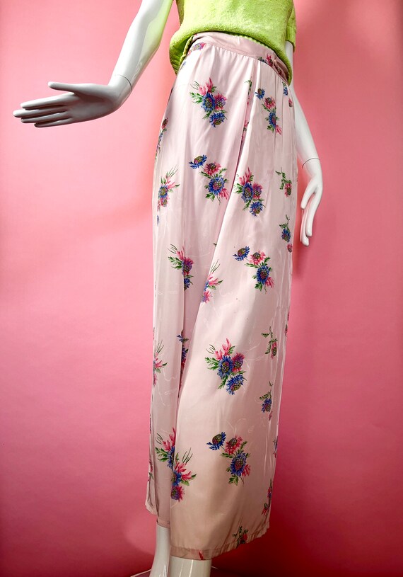 1940s Pastel Floral Silk Lounge Pants - image 6