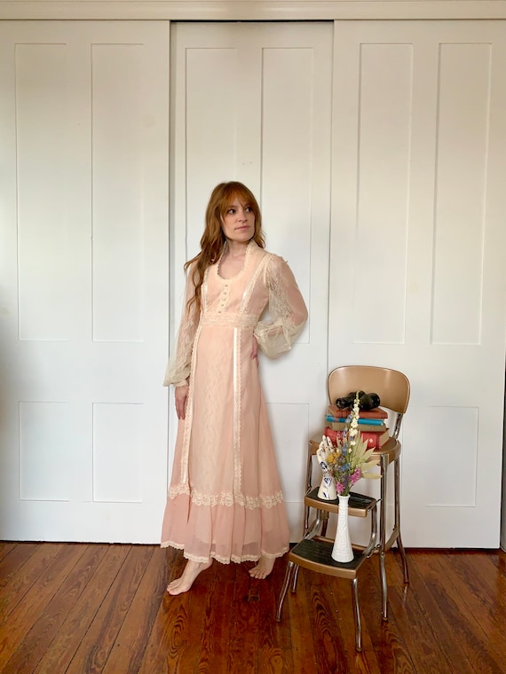 1970s Gunne Sax Peaches and Cream Dress