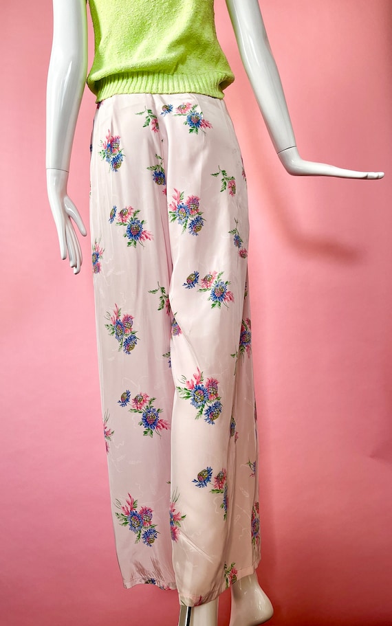 1940s Pastel Floral Silk Lounge Pants - image 2