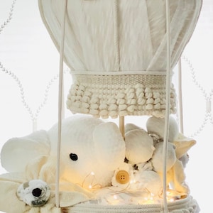 Hot Air Ballon Diaper Cake
