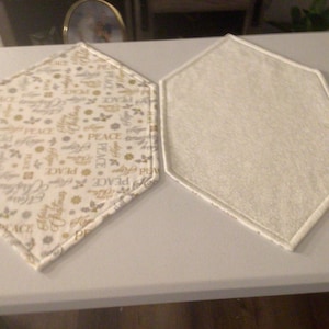 New Christmas 21 x 13 White with Silver and Gold Wording Placemats