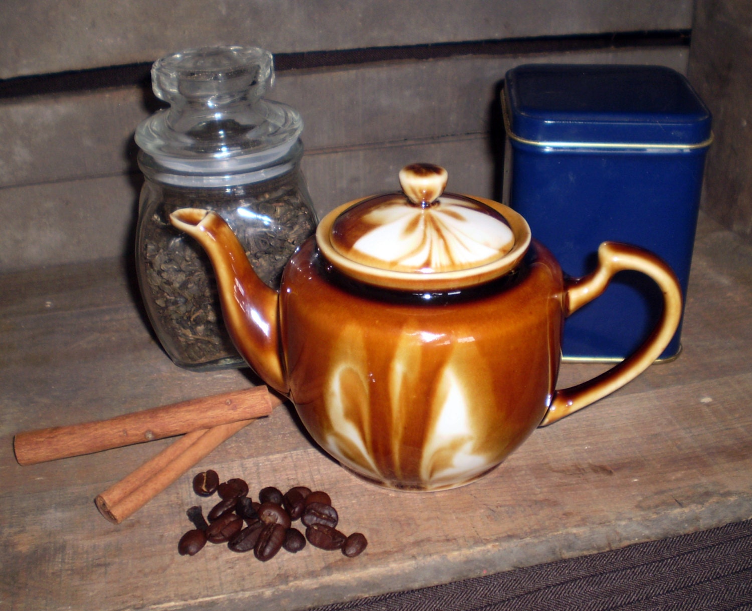 Brown Swirl Pottery Teapot, Small Single Serving Teapot With Lid