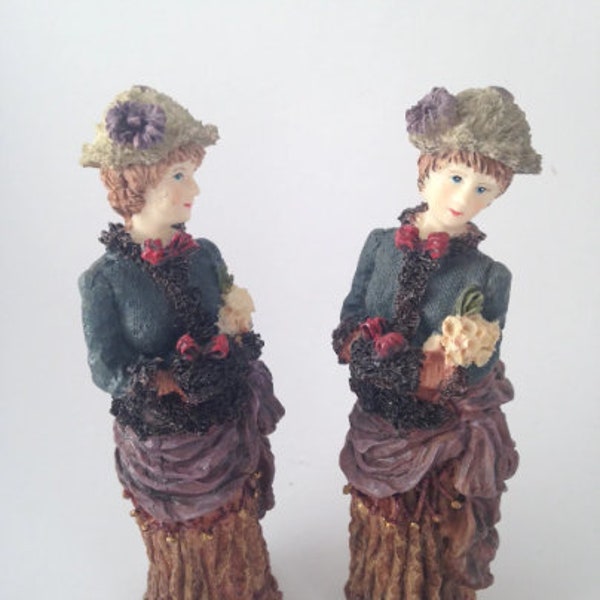 Two Victorian Ladies with Hats and Flowers, Pair of Sisters, Bookends Duo, Double Image