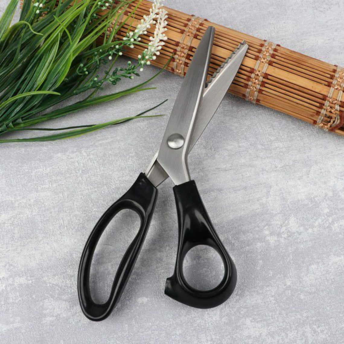 Scissors zigzag Your Material Cutting Zig Zag Etsy