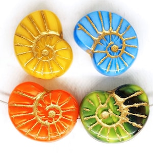 4pcs Mix Green Blue Orange Gold Patina Nautilus Ammonite Fossil Seashell Nautilus Sea Shell Beads Czech Glass 17mm x 14mm