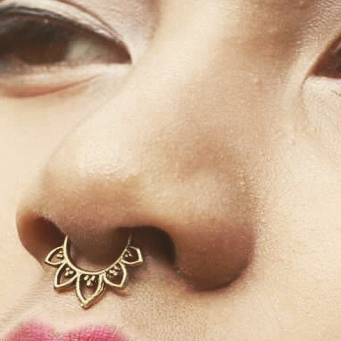 Flor Brass Septum Piercing Fine Lines Nose Piercing Etsy