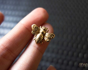 broche abeille, broche pour les vêtements, accessoires alternatifs, steampunk, foncé, insecte, épingle à insectes, broche mouche, accessoires en laiton, mouche