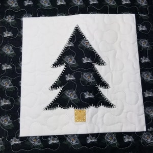 Christmas Tree Machine Applique Design, Christmas Applique Blanket Stitch