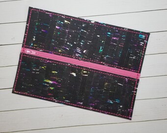 In the Hoop Zipper Pouch Machine Embroidery Design, ITH Machine Applique Zipper Pouch Pattern