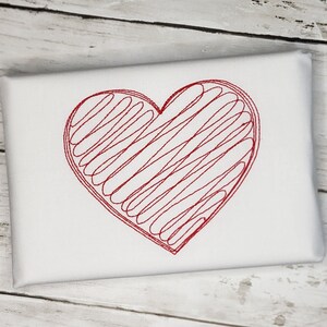 Scribble Heart Machine Embroidery Design, San Valentino Ricamo Design