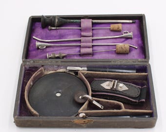 Conjunto Antikes Laryngoskop – Instrumento Medizinisches vintage – Arzt Werkzeug 19. Jh. – Conjunto de cirugía histórica