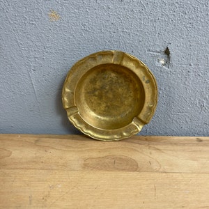 Messing Aschenbecher art deco